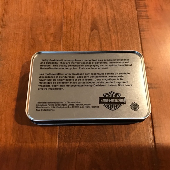 HARLEY-DAVIDSON 1999 DYNA SUPER GLIDE PLAYING CARDS IN TIN - Picture 2 of 5